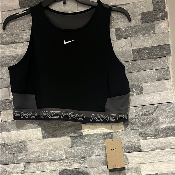 Nike Tops - New! Nike Pro women's crop bra top